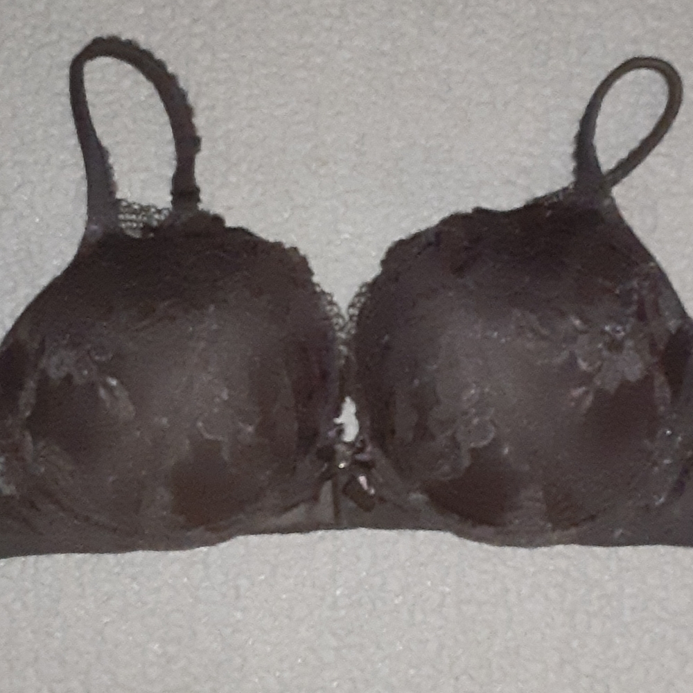 Victoria Secret Body by Victoria Lace Push up Bra